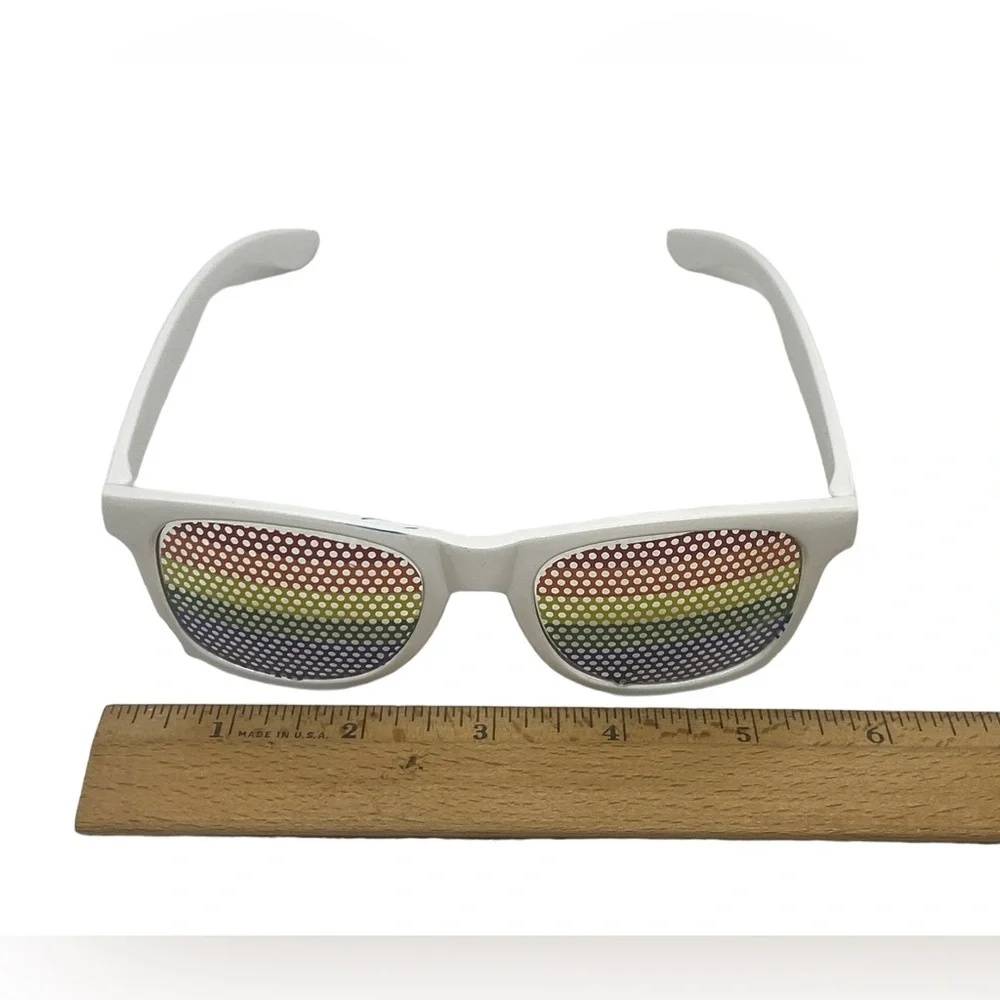 LGBTQ Sunglasses White Plastic Frames Pride Six Colors Lenses Absolut